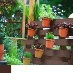 Jakie kwiaty do kwietnika z palet? Odkryj idealne rośliny na balkon